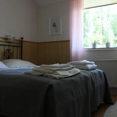 Nalles Gaesthem Couette-café Eckero