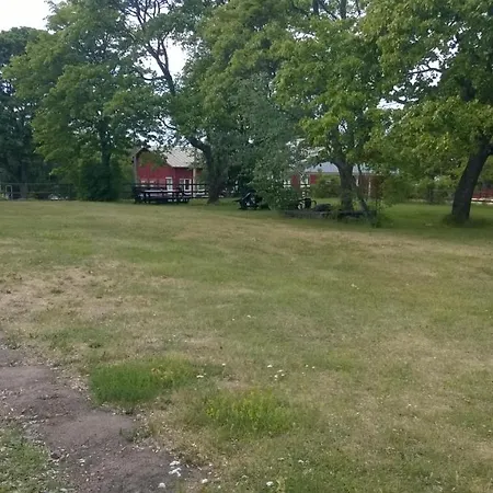 Couette-café Nalles Gaesthem *